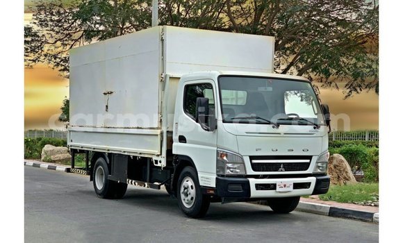 Buy Import Mitsubishi Canter White Truck in Import - Dubai in Harare