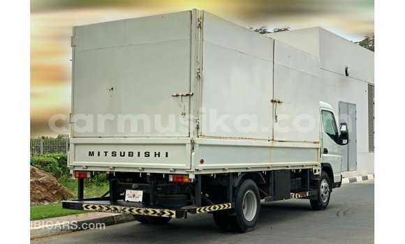 Buy Import Mitsubishi Canter White Truck in Import - Dubai in Harare Buy Import Mitsubishi Canter White Truck in Import - Dubai in Harare