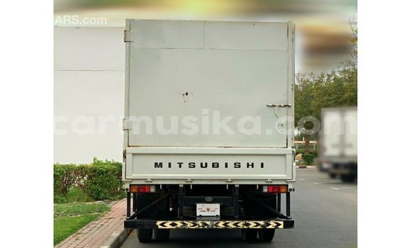Buy Import Mitsubishi Canter White Truck in Import - Dubai in Harare Buy Import Mitsubishi Canter White Truck in Import - Dubai in Harare