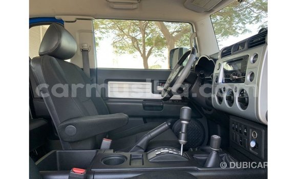 Buy Import Toyota FJ Cruiser Blue Car in Import - Dubai in Harare Buy Import Toyota FJ Cruiser Blue Car in Import - Dubai in Harare