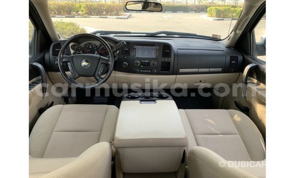 Tenga Imported Chevrolet Silverado Zvimwe Mota in Import - Dubai in Harare Tenga Imported Chevrolet Silverado Zvimwe Mota in Import - Dubai in Harare