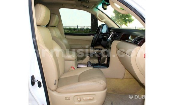 Buy Import Lexus LX White Car in Import - Dubai in Harare Buy Import Lexus LX White Car in Import - Dubai in Harare
