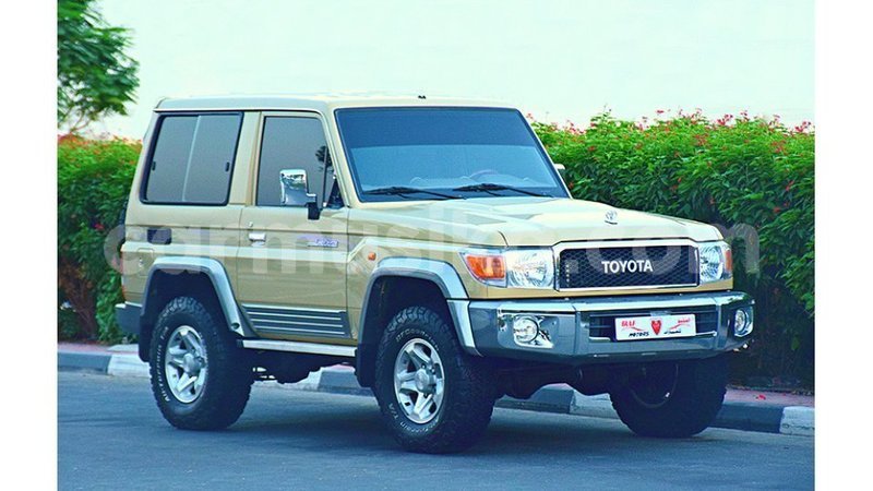 Big with watermark toyota land cruiser harare import dubai 16559