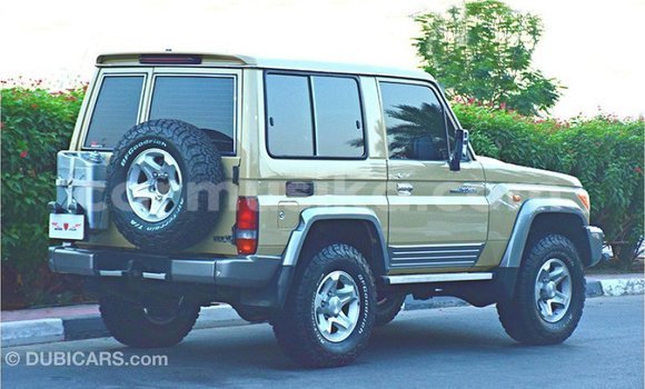 Buy Import Toyota Land Cruiser Beige Car in Import - Dubai in Harare Buy Import Toyota Land Cruiser Beige Car in Import - Dubai in Harare