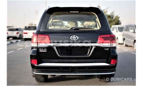 Acheter Import Voiture Toyota Land Cruiser Noir à Import - Dubai, Harare Acheter Import Voiture Toyota Land Cruiser Noir à Import - Dubai, Harare