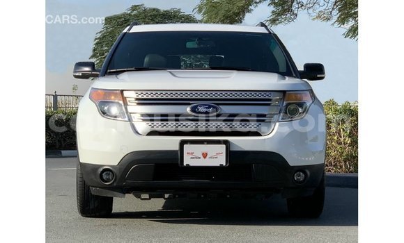 Buy Import Ford Explorer White Car in Import - Dubai in Harare Buy Import Ford Explorer White Car in Import - Dubai in Harare