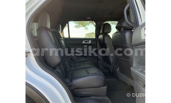 Buy Import Ford Explorer White Car in Import - Dubai in Harare Buy Import Ford Explorer White Car in Import - Dubai in Harare