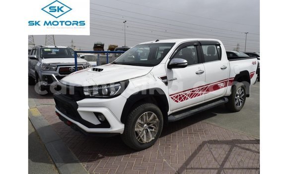 Buy Import Toyota Hilux White Car in Import - Dubai in Harare Buy Import Toyota Hilux White Car in Import - Dubai in Harare
