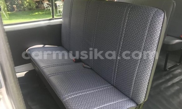 Tenga Tsaru Toyota Hiace Chena Mota in Bulawayo in Bulawayo Tenga Tsaru Toyota Hiace Chena Mota in Bulawayo in Bulawayo