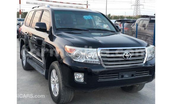 Buy Import Toyota Land Cruiser Black Car in Import - Dubai in Harare Buy Import Toyota Land Cruiser Black Car in Import - Dubai in Harare