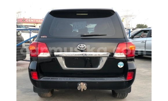 Buy Import Toyota Land Cruiser Black Car in Import - Dubai in Harare Buy Import Toyota Land Cruiser Black Car in Import - Dubai in Harare