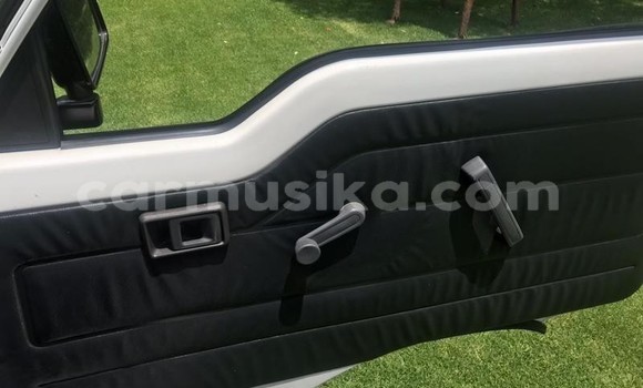 Tenga Tsaru Toyota Hiace Chena Mota in Bulawayo in Bulawayo Tenga Tsaru Toyota Hiace Chena Mota in Bulawayo in Bulawayo