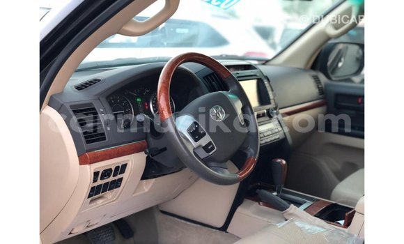 Buy Import Toyota Land Cruiser Black Car in Import - Dubai in Harare Buy Import Toyota Land Cruiser Black Car in Import - Dubai in Harare