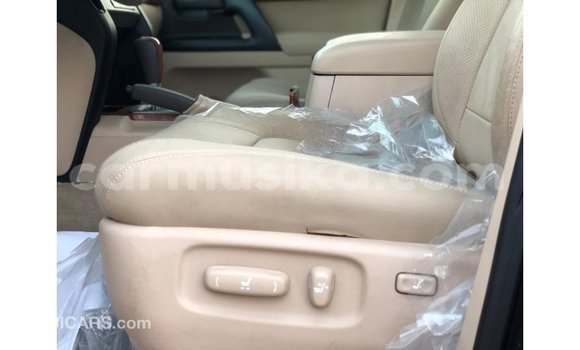 Buy Import Toyota Land Cruiser Black Car in Import - Dubai in Harare Buy Import Toyota Land Cruiser Black Car in Import - Dubai in Harare