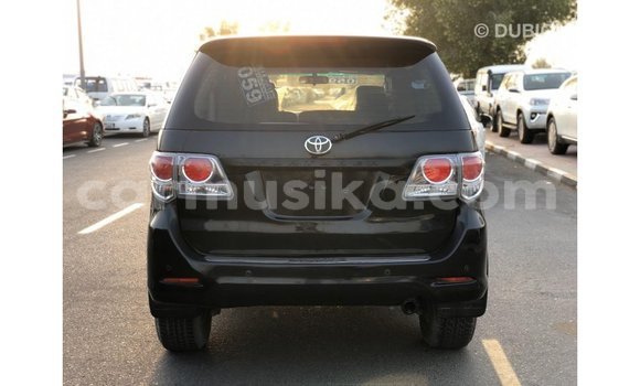 Tenga Imported Toyota Fortuner Nhema Mota in Import - Dubai in Harare Tenga Imported Toyota Fortuner Nhema Mota in Import - Dubai in Harare