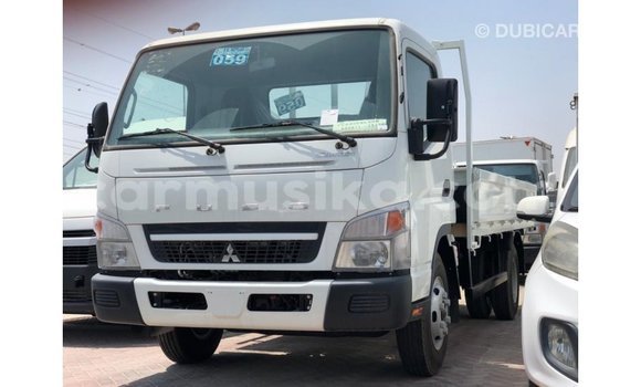 Tenga Imported Mitsubishi Canter Chena Rori in Import - Dubai in Harare Tenga Imported Mitsubishi Canter Chena Rori in Import - Dubai in Harare