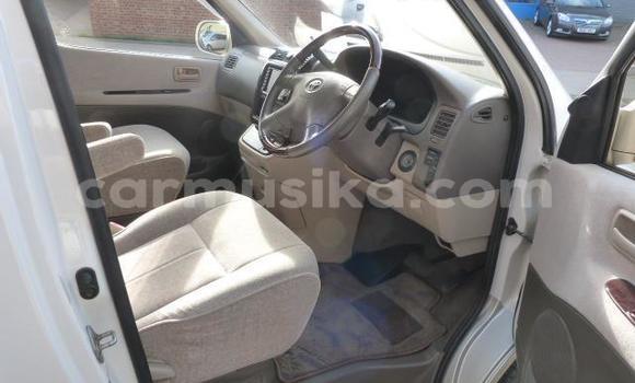 Acheter Import Voiture Toyota Granvia Blanc à Harare, Harare Acheter Import Voiture Toyota Granvia Blanc à Harare, Harare