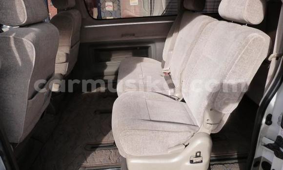 Acheter Import Voiture Toyota Granvia Blanc à Harare, Harare Acheter Import Voiture Toyota Granvia Blanc à Harare, Harare