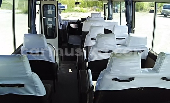 Acheter Import Voiture Toyota Coaster Blanc à Bulawayo, Bulawayo Acheter Import Voiture Toyota Coaster Blanc à Bulawayo, Bulawayo