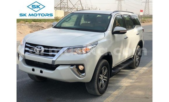 Buy Import Toyota Fortuner White Car in Import - Dubai in Harare