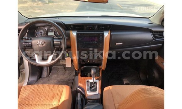 Buy Import Toyota Fortuner White Car in Import - Dubai in Harare Buy Import Toyota Fortuner White Car in Import - Dubai in Harare