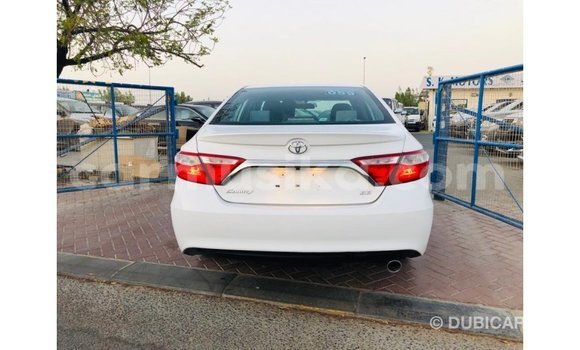 Buy Import Toyota Camry White Car in Import - Dubai in Harare Buy Import Toyota Camry White Car in Import - Dubai in Harare