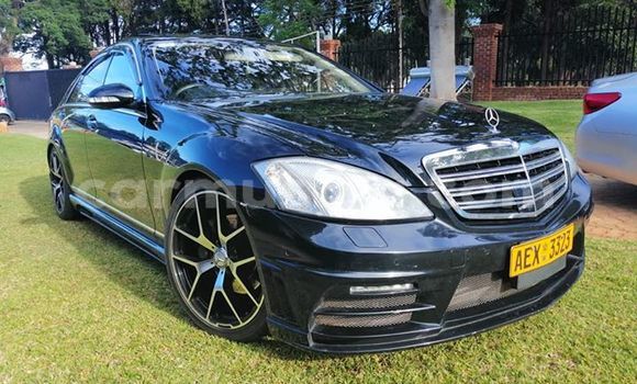 Acheter Occasion Voiture Mercedes‒Benz S–Class Noir à Harare, Harare Acheter Occasion Voiture Mercedes‒Benz S–Class Noir à Harare, Harare