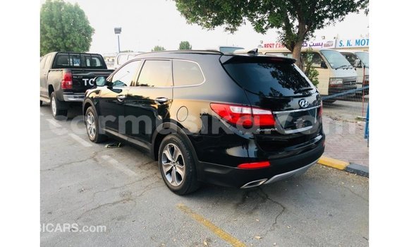 Tenga Imported Hyundai Santa Fe Nhema Mota in Import - Dubai in Harare Tenga Imported Hyundai Santa Fe Nhema Mota in Import - Dubai in Harare