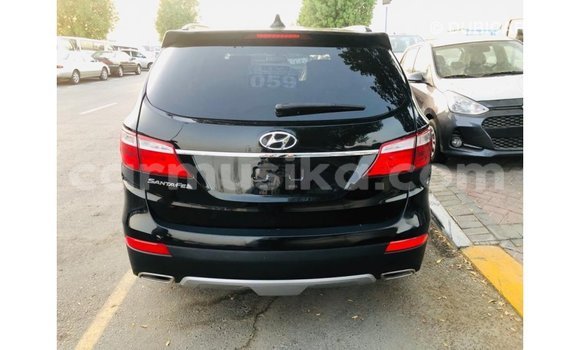 Tenga Imported Hyundai Santa Fe Nhema Mota in Import - Dubai in Harare Tenga Imported Hyundai Santa Fe Nhema Mota in Import - Dubai in Harare