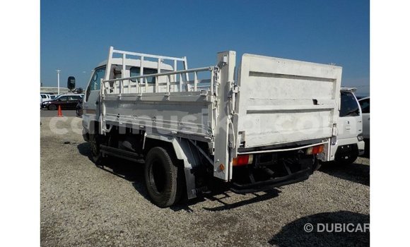 Tenga Imported Toyota Dyna Chena Rori in Import - Dubai in Harare Tenga Imported Toyota Dyna Chena Rori in Import - Dubai in Harare