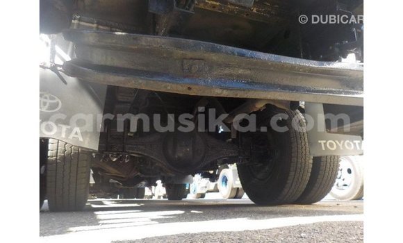 Tenga Imported Toyota Dyna Chena Rori in Import - Dubai in Harare Tenga Imported Toyota Dyna Chena Rori in Import - Dubai in Harare