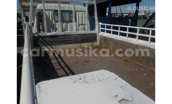 Tenga Imported Toyota Dyna Chena Rori in Import - Dubai in Harare Tenga Imported Toyota Dyna Chena Rori in Import - Dubai in Harare