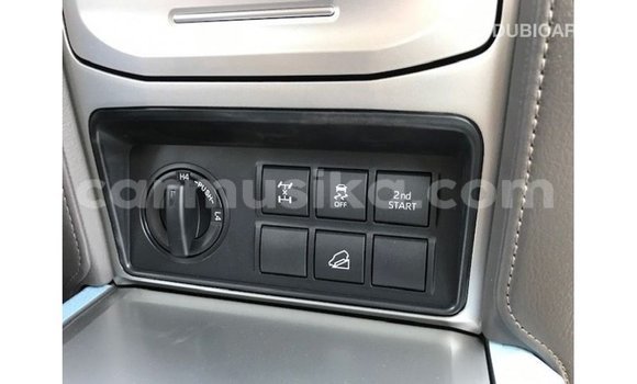 Nunua Imported Toyota Prado Nyekundu Gari ndani ya Import - Dubai nchini Harare Nunua Imported Toyota Prado Nyekundu Gari ndani ya Import - Dubai nchini Harare