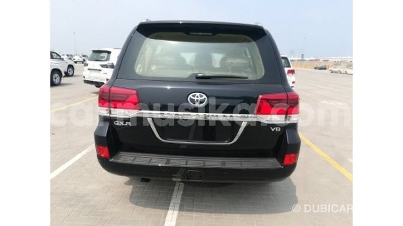 Big with watermark toyota land cruiser harare import dubai 16598