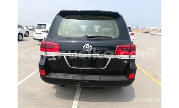 Acheter Import Voiture Toyota Land Cruiser Noir à Import - Dubai, Harare Acheter Import Voiture Toyota Land Cruiser Noir à Import - Dubai, Harare