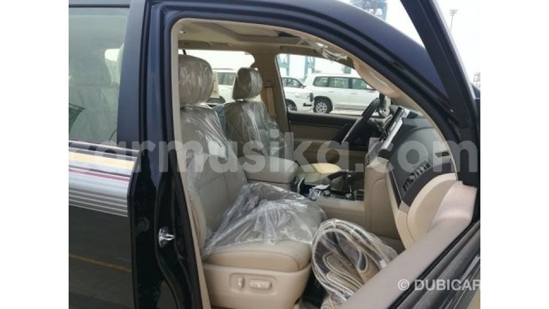 Big with watermark toyota land cruiser harare import dubai 16598