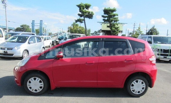 Acheter Occasion Voiture Honda Fit Rouge à Beitbridge, Matabeleland South Acheter Occasion Voiture Honda Fit Rouge à Beitbridge, Matabeleland South