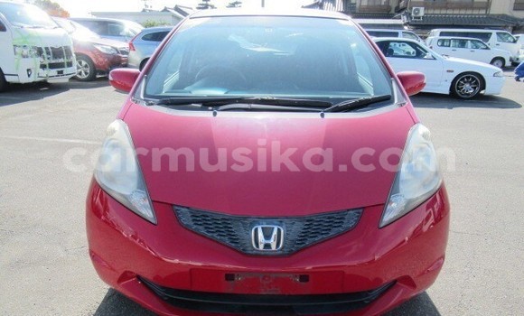 Acheter Occasion Voiture Honda Fit Rouge à Beitbridge, Matabeleland South Acheter Occasion Voiture Honda Fit Rouge à Beitbridge, Matabeleland South