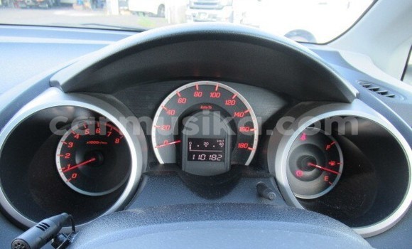 Acheter Occasion Voiture Honda Fit Rouge à Beitbridge, Matabeleland South Acheter Occasion Voiture Honda Fit Rouge à Beitbridge, Matabeleland South