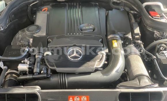 Buy Used Mercedes‒Benz C–Class Silver Car in Alexandra Park in Harare Buy Used Mercedes‒Benz C–Class Silver Car in Alexandra Park in Harare