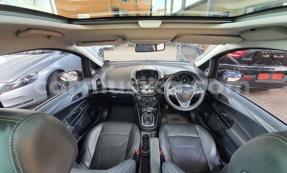 Buy Used Ford B-MAX Silver Car in Alexandra Park in Harare Buy Used Ford B-MAX Silver Car in Alexandra Park in Harare