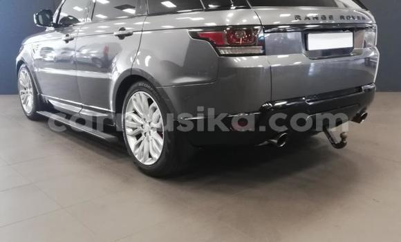 Acheter Occasion Voiture Land Rover Range Rover Velar Gris à Beitbridge, Matabeleland South Acheter Occasion Voiture Land Rover Range Rover Velar Gris à Beitbridge, Matabeleland South