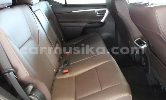 Buy Used Toyota Fortuner White Car in Beitbridge in Matabeleland South Buy Used Toyota Fortuner White Car in Beitbridge in Matabeleland South