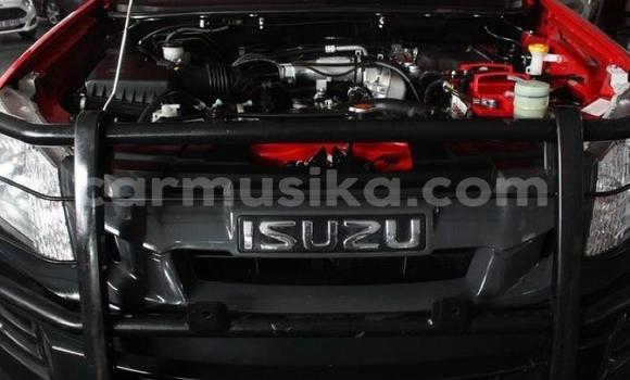 Buy Used Isuzu KB Red Car in Beitbridge in Matabeleland South Buy Used Isuzu KB Red Car in Beitbridge in Matabeleland South