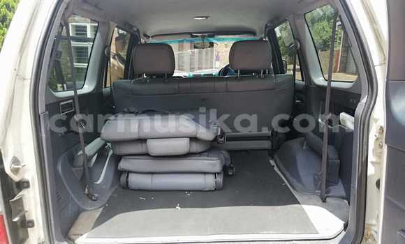 Acheter Occasion Voiture Toyota Prado Blanc à Beitbridge, Matabeleland South Acheter Occasion Voiture Toyota Prado Blanc à Beitbridge, Matabeleland South