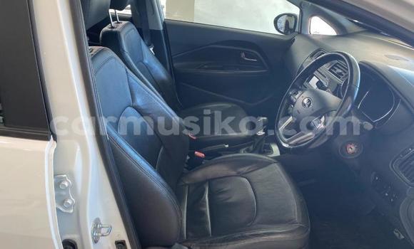 Tenga Tsaru Kia Rio Chena Mota in Beitbridge in Matabeleland South Tenga Tsaru Kia Rio Chena Mota in Beitbridge in Matabeleland South