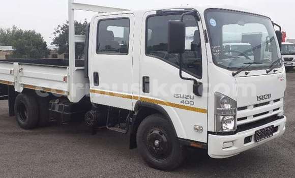 Tenga Tsaru Isuzu TF (Pickup) Chena Mota in Beitbridge in Matabeleland South Tenga Tsaru Isuzu TF (Pickup) Chena Mota in Beitbridge in Matabeleland South
