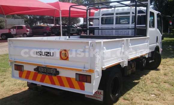 Tenga Tsaru Isuzu TF (Pickup) Chena Mota in Beitbridge in Matabeleland South Tenga Tsaru Isuzu TF (Pickup) Chena Mota in Beitbridge in Matabeleland South