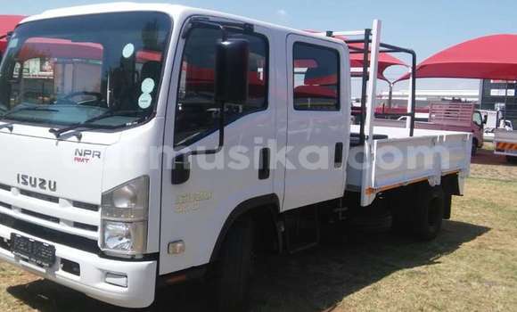 Tenga Tsaru Isuzu TF (Pickup) Chena Mota in Beitbridge in Matabeleland South Tenga Tsaru Isuzu TF (Pickup) Chena Mota in Beitbridge in Matabeleland South