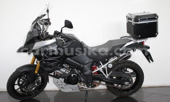 Acheter Occasion Voiture Suzuki Aerio Autre à Beitbridge, Matabeleland South Acheter Occasion Voiture Suzuki Aerio Autre à Beitbridge, Matabeleland South